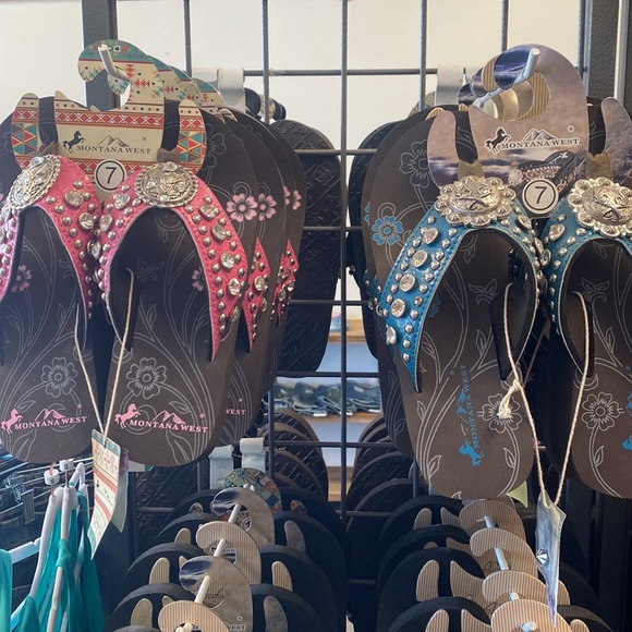 Mystery Montana West Bling Sandals - Picture 11 of 15